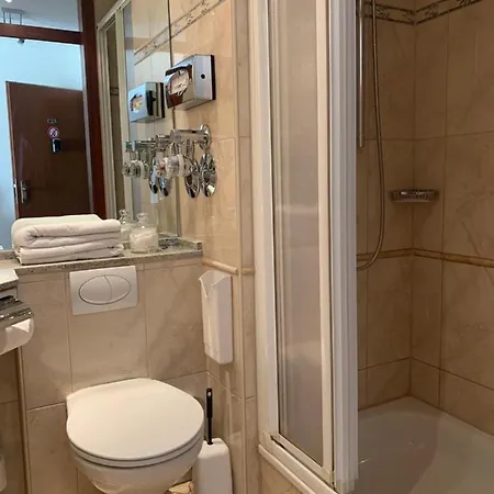 Private Im Gebaeude Des Graf Eberhard Bad Urach