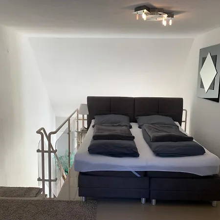 شقة Private Im Gebaeude Des Graf Eberhard